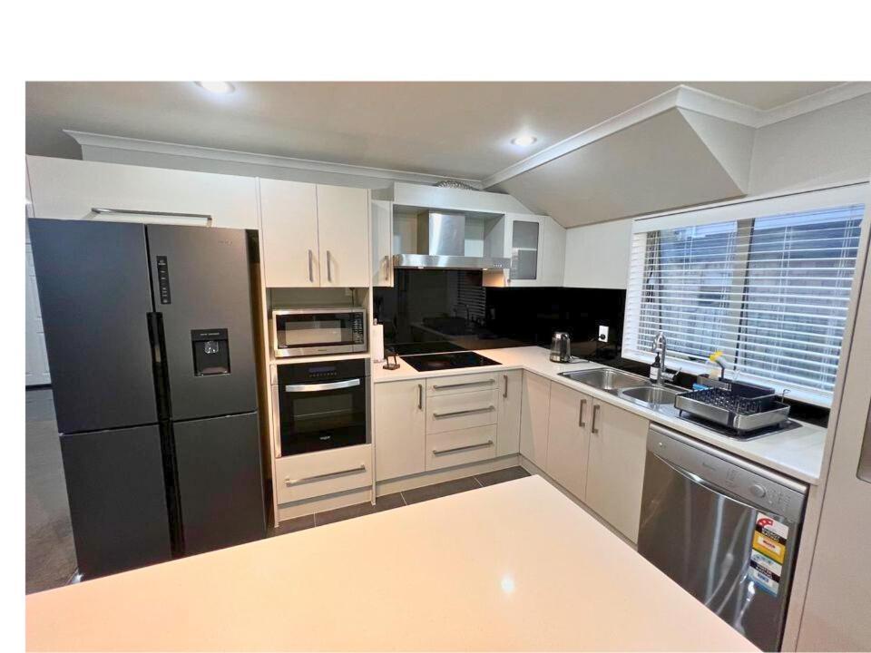 Bright&Cozy Room - Homestay Style - On Street Parking Only Auckland Extérieur photo
